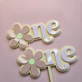Groovy Daisy One Cake Topper