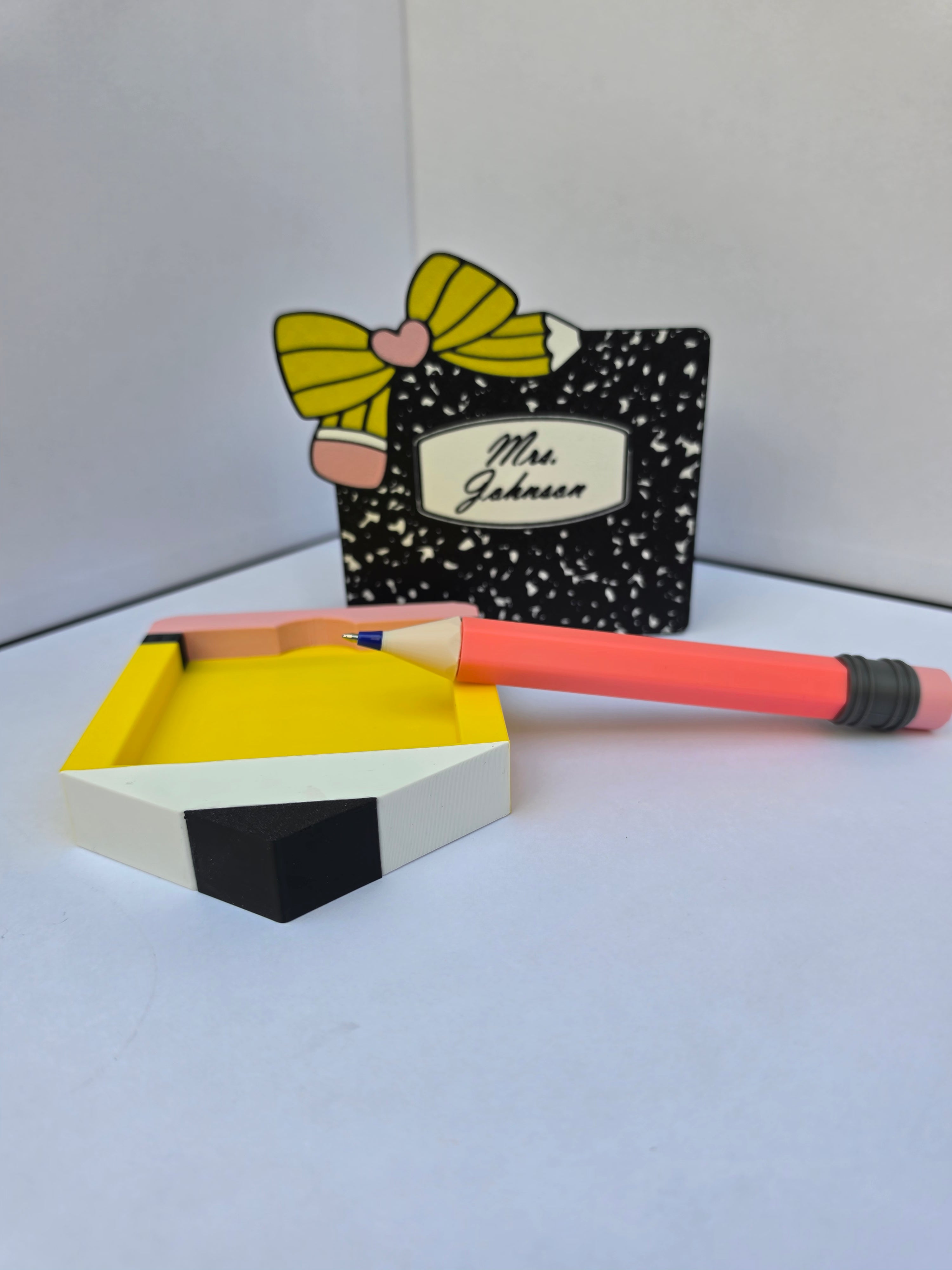 Personalized Teacher Gift | | Custom Teacher Desk Organizer | Back to School Gift | Composition Book & Pencil Pad Holder